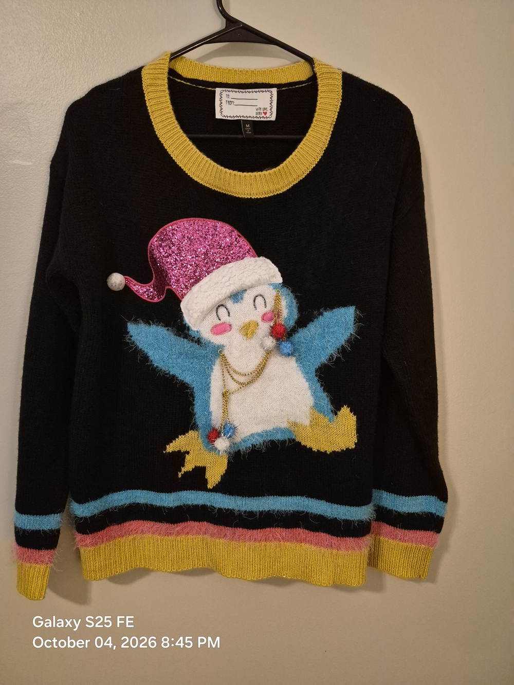 Women's Medium Penguin Christmas Sweater